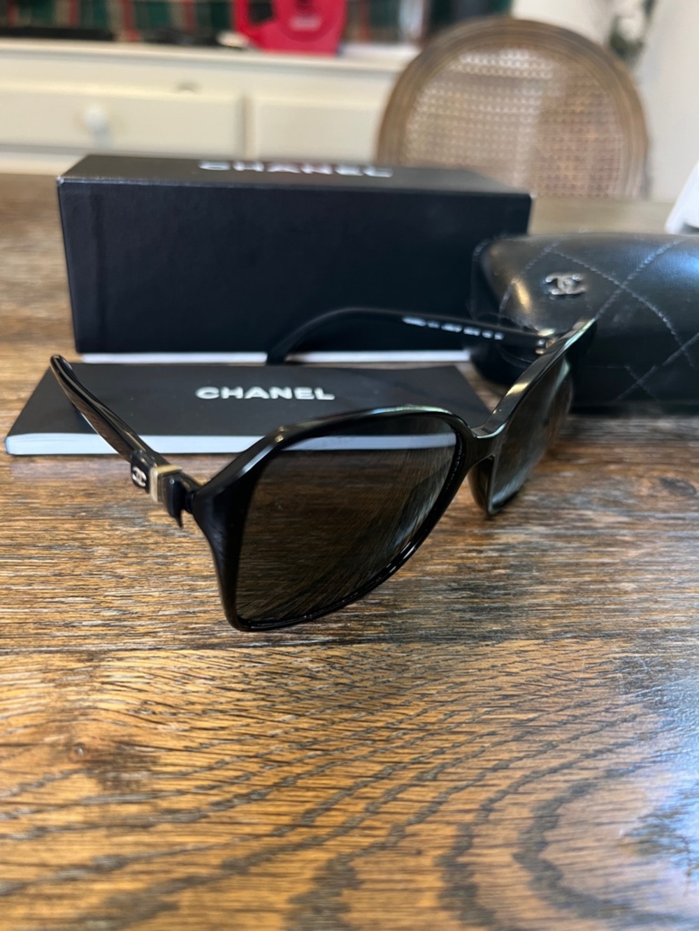 CHANEL Black Oversized Cat-Eye Sunglasses